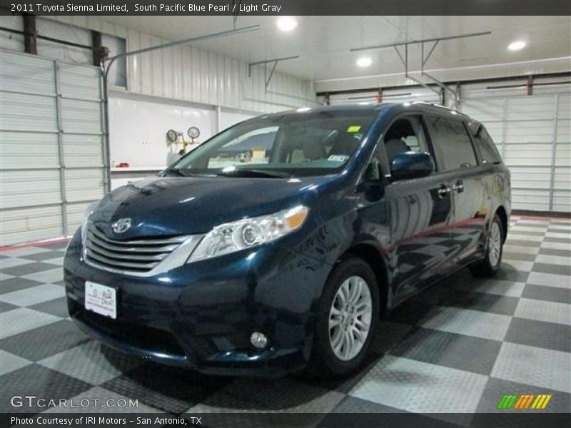 South Pacific Blue Pearl / Light Gray 2011 Toyota Sienna Limited