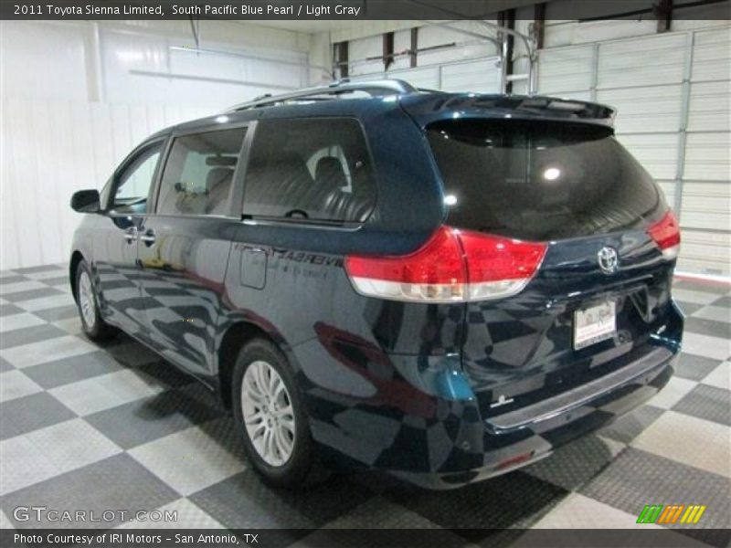 South Pacific Blue Pearl / Light Gray 2011 Toyota Sienna Limited
