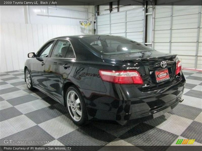 Black / Ash 2009 Toyota Camry LE