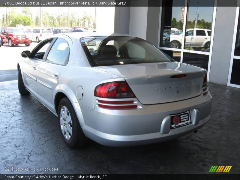 Bright Silver Metallic / Dark Slate Gray 2001 Dodge Stratus SE Sedan