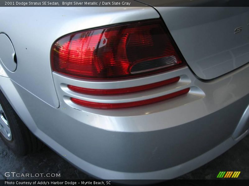 Bright Silver Metallic / Dark Slate Gray 2001 Dodge Stratus SE Sedan