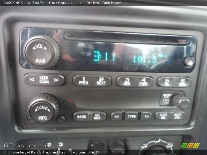 Fire Red / Dark Pewter 2005 GMC Sierra 1500 Work Truck Regular Cab 4x4