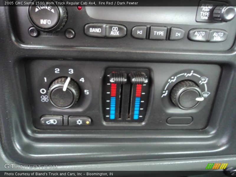 Fire Red / Dark Pewter 2005 GMC Sierra 1500 Work Truck Regular Cab 4x4