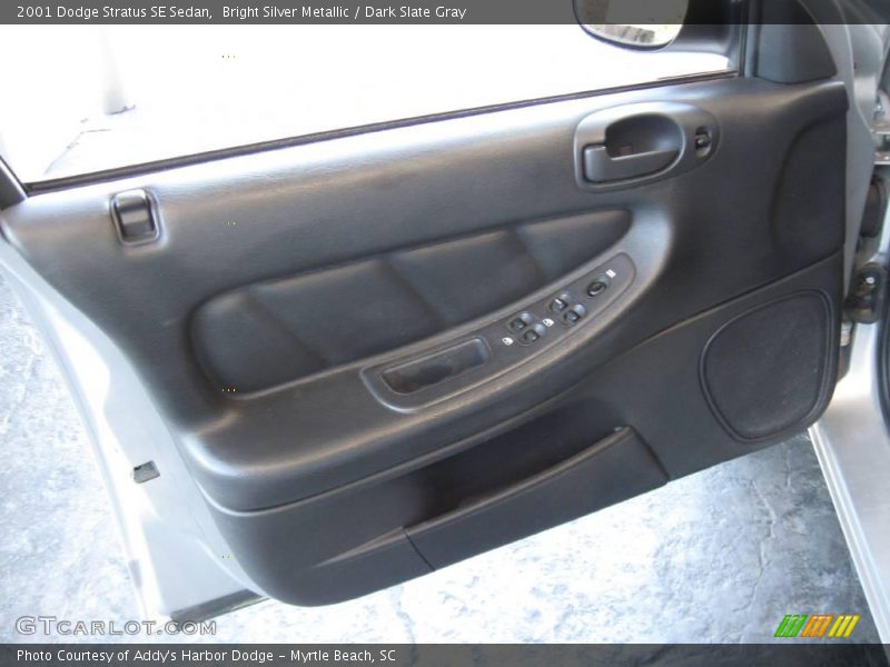 Bright Silver Metallic / Dark Slate Gray 2001 Dodge Stratus SE Sedan
