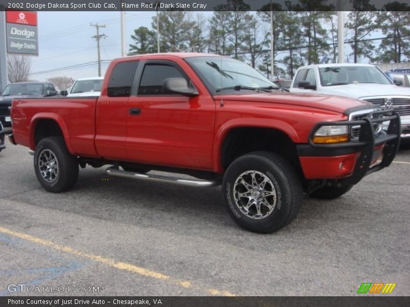 Flame Red / Dark Slate Gray 2002 Dodge Dakota Sport Club Cab