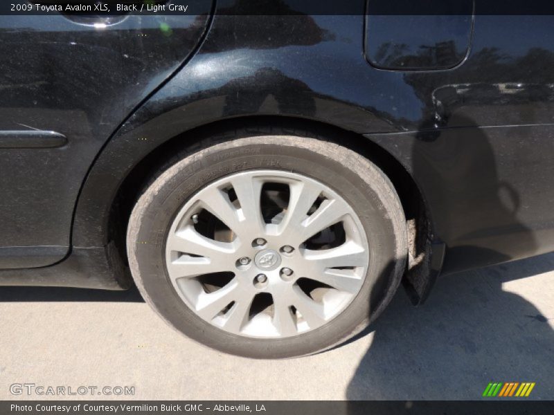 Black / Light Gray 2009 Toyota Avalon XLS