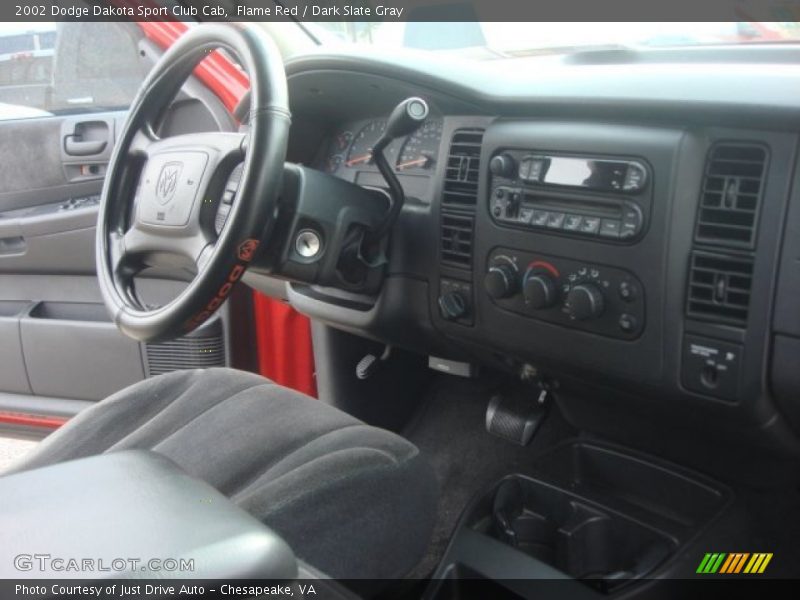 Flame Red / Dark Slate Gray 2002 Dodge Dakota Sport Club Cab