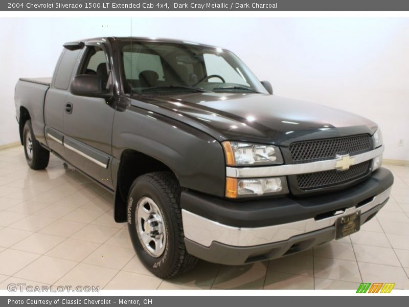 Dark Gray Metallic / Dark Charcoal 2004 Chevrolet Silverado 1500 LT Extended Cab 4x4