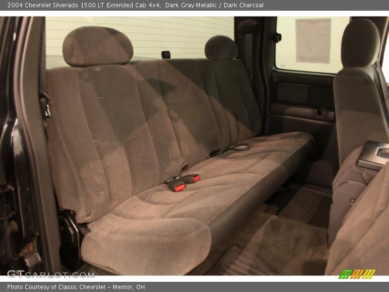 Dark Gray Metallic / Dark Charcoal 2004 Chevrolet Silverado 1500 LT Extended Cab 4x4