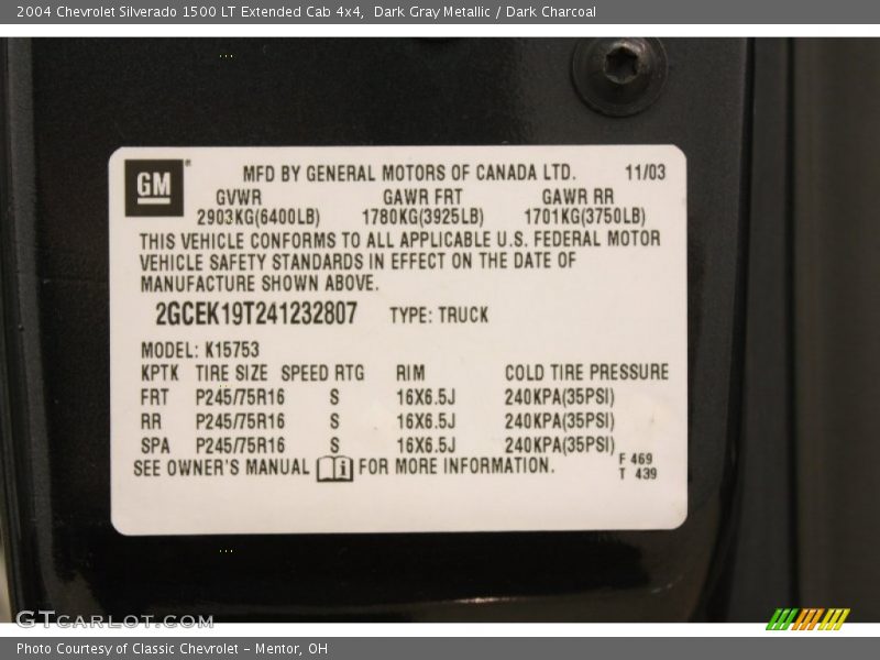 Dark Gray Metallic / Dark Charcoal 2004 Chevrolet Silverado 1500 LT Extended Cab 4x4