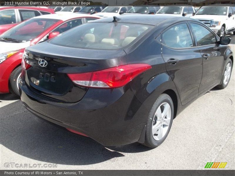 Midnight Black / Beige 2013 Hyundai Elantra GLS