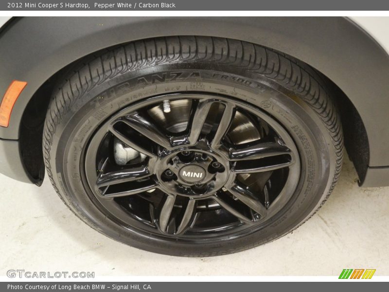 Pepper White / Carbon Black 2012 Mini Cooper S Hardtop