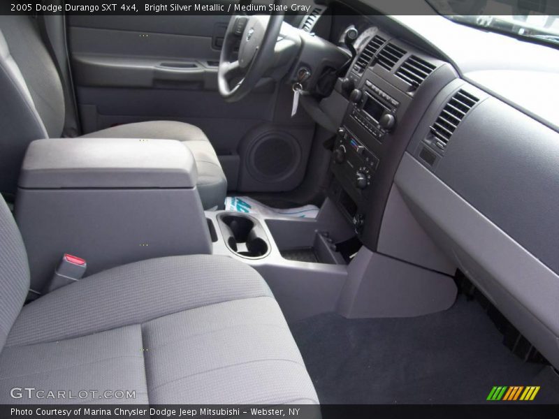 Bright Silver Metallic / Medium Slate Gray 2005 Dodge Durango SXT 4x4