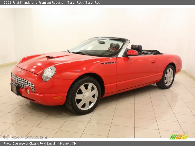 Front 3/4 View of 2002 Thunderbird Premium Roadster