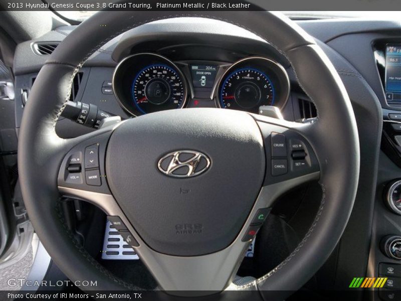  2013 Genesis Coupe 3.8 Grand Touring Steering Wheel