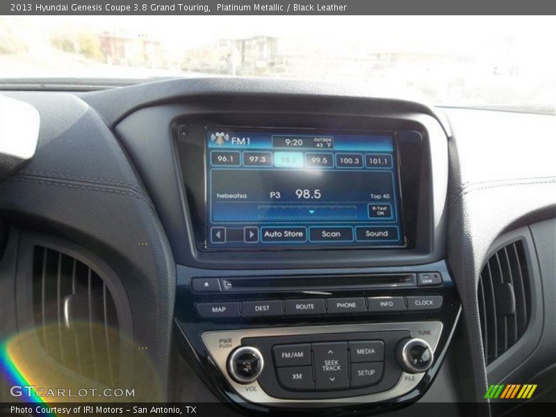 Controls of 2013 Genesis Coupe 3.8 Grand Touring