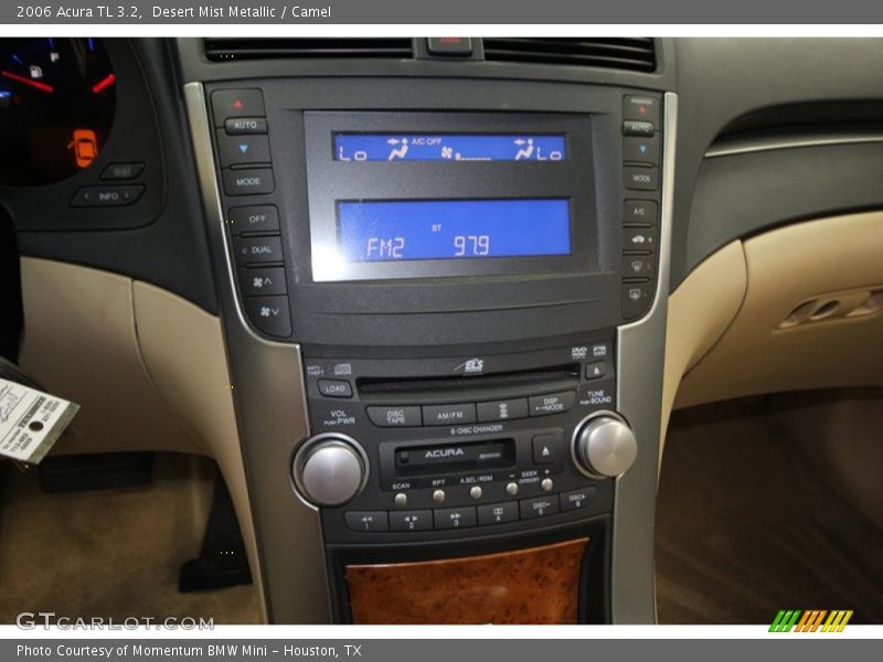 Controls of 2006 TL 3.2
