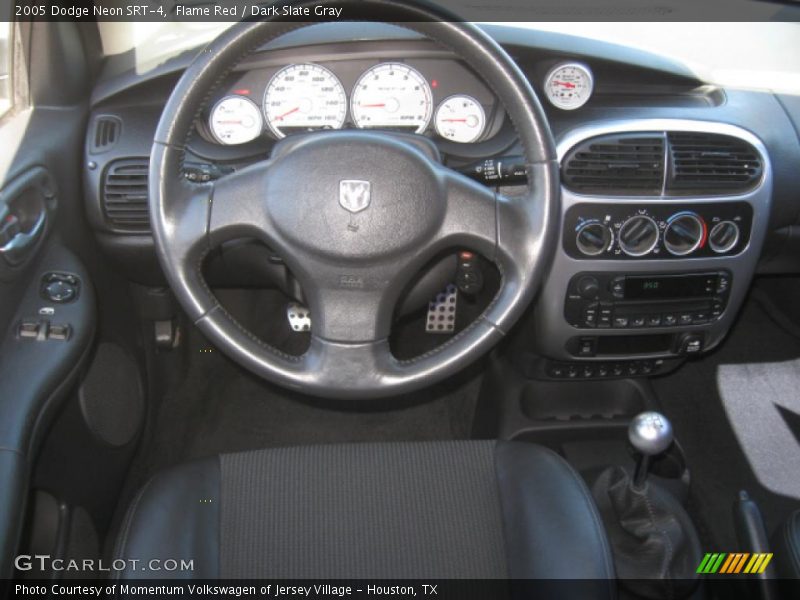 Flame Red / Dark Slate Gray 2005 Dodge Neon SRT-4