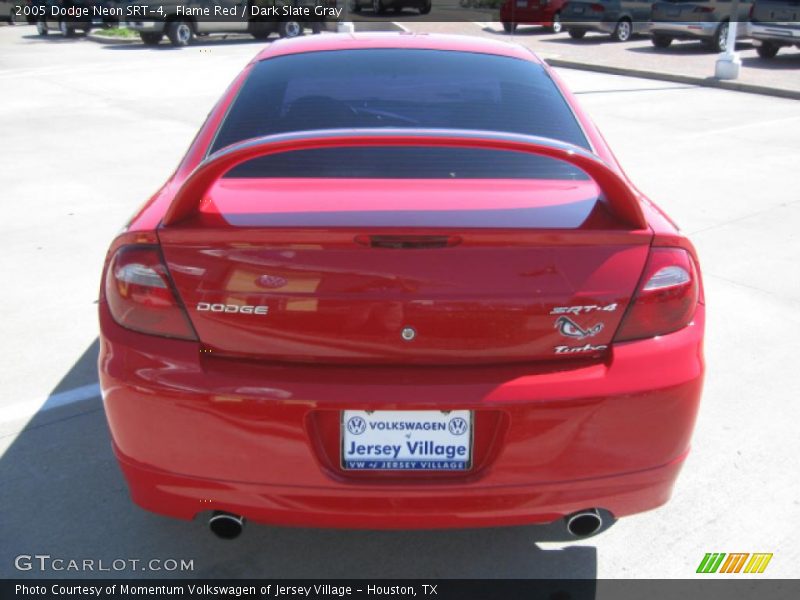 Flame Red / Dark Slate Gray 2005 Dodge Neon SRT-4