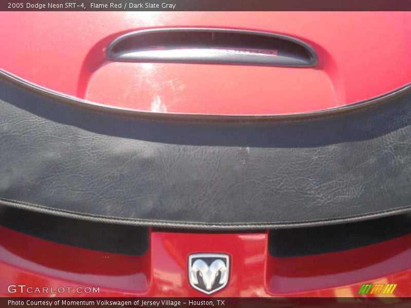 Flame Red / Dark Slate Gray 2005 Dodge Neon SRT-4