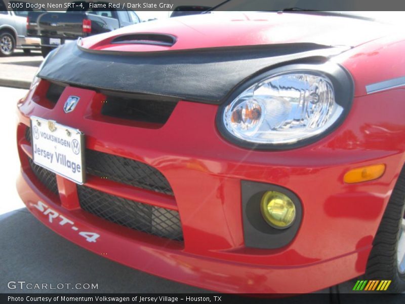Flame Red / Dark Slate Gray 2005 Dodge Neon SRT-4