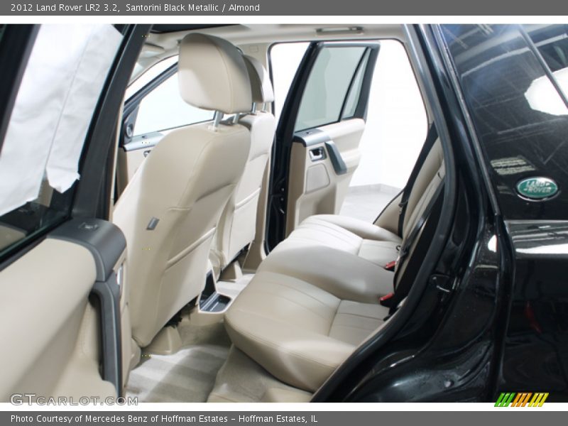 Santorini Black Metallic / Almond 2012 Land Rover LR2 3.2