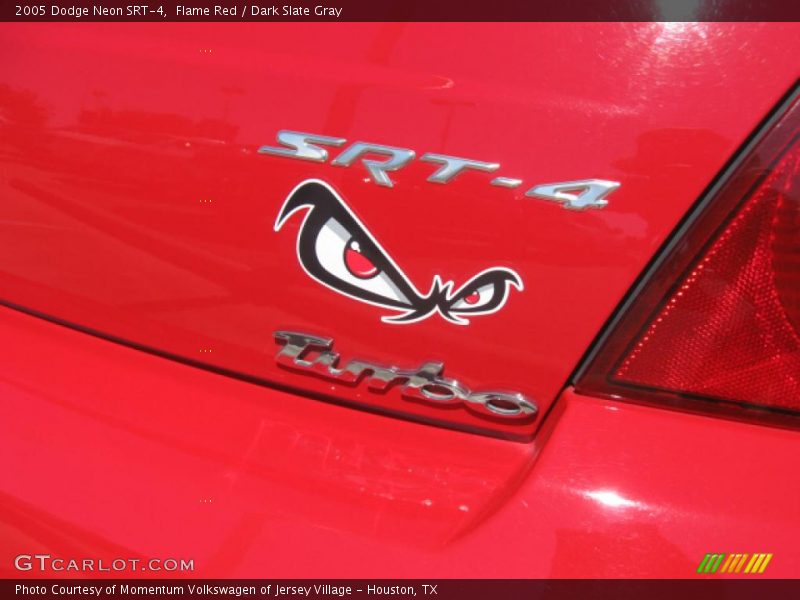 Flame Red / Dark Slate Gray 2005 Dodge Neon SRT-4