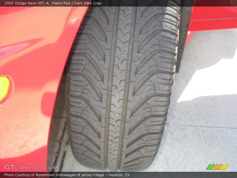 Flame Red / Dark Slate Gray 2005 Dodge Neon SRT-4