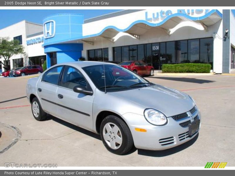 Bright Silver Metallic / Dark Slate Gray 2005 Dodge Neon SE
