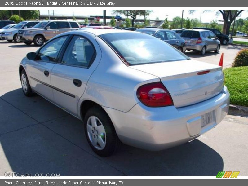 Bright Silver Metallic / Dark Slate Gray 2005 Dodge Neon SE