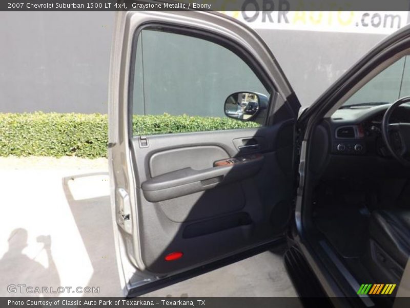 Graystone Metallic / Ebony 2007 Chevrolet Suburban 1500 LT 4x4