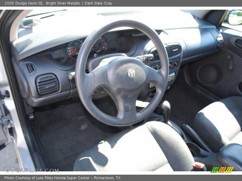 Bright Silver Metallic / Dark Slate Gray 2005 Dodge Neon SE