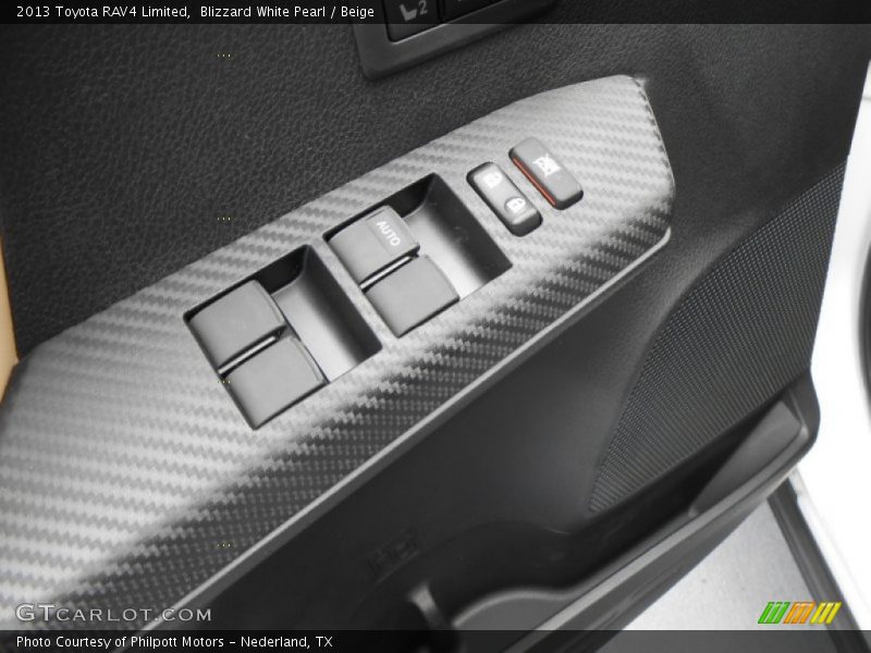 Controls of 2013 RAV4 Limited