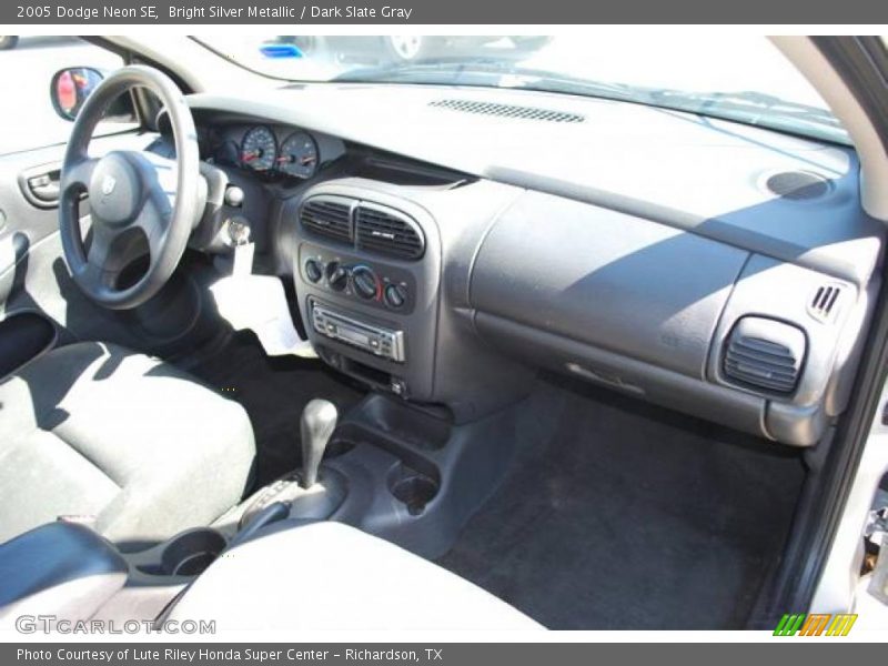 Bright Silver Metallic / Dark Slate Gray 2005 Dodge Neon SE