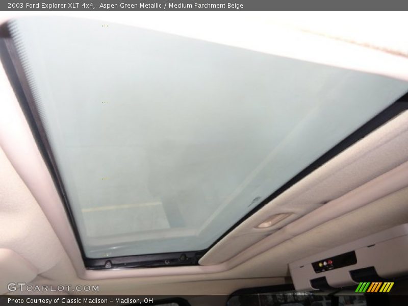 Aspen Green Metallic / Medium Parchment Beige 2003 Ford Explorer XLT 4x4