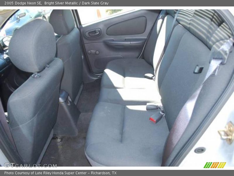 Bright Silver Metallic / Dark Slate Gray 2005 Dodge Neon SE
