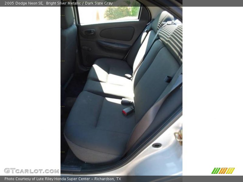 Bright Silver Metallic / Dark Slate Gray 2005 Dodge Neon SE