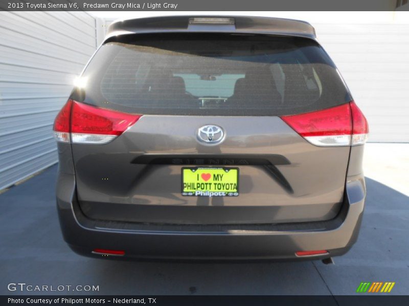 Predawn Gray Mica / Light Gray 2013 Toyota Sienna V6