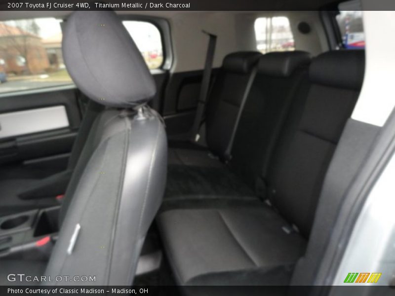 Titanium Metallic / Dark Charcoal 2007 Toyota FJ Cruiser 4WD