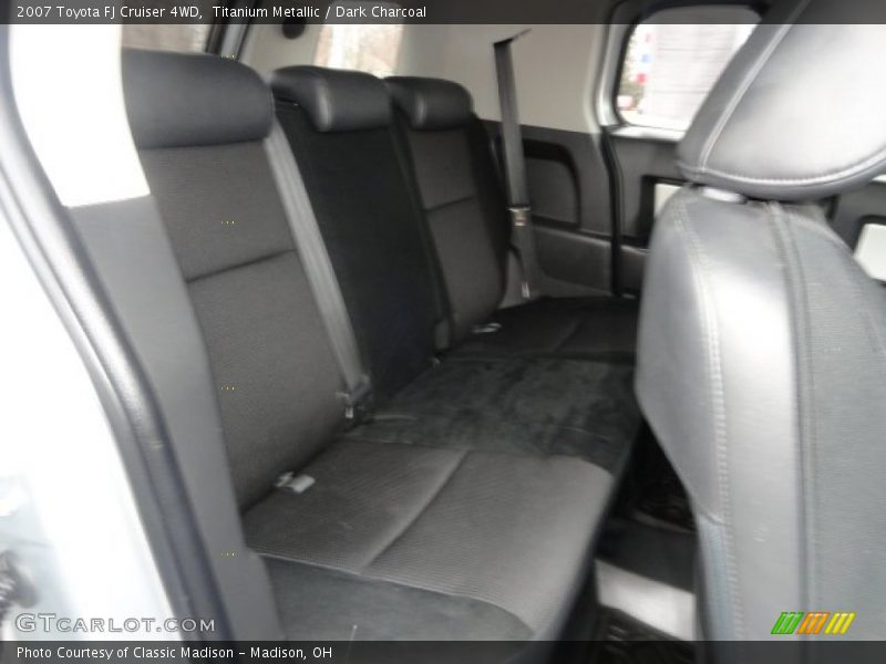Titanium Metallic / Dark Charcoal 2007 Toyota FJ Cruiser 4WD
