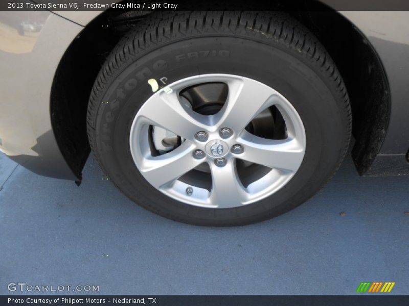 Predawn Gray Mica / Light Gray 2013 Toyota Sienna V6