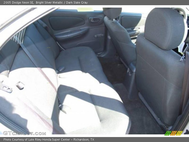 Bright Silver Metallic / Dark Slate Gray 2005 Dodge Neon SE