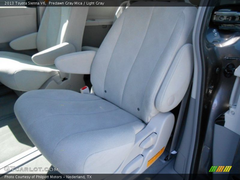 Predawn Gray Mica / Light Gray 2013 Toyota Sienna V6