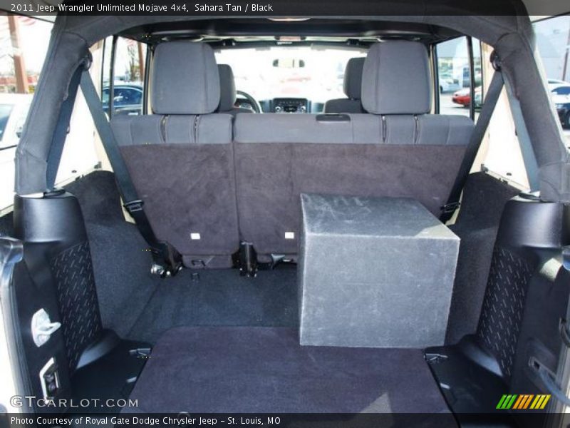 Sahara Tan / Black 2011 Jeep Wrangler Unlimited Mojave 4x4