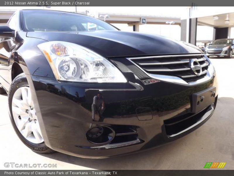 Super Black / Charcoal 2012 Nissan Altima 2.5 S