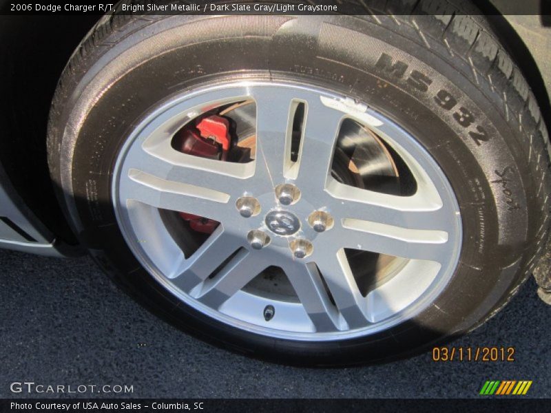 Bright Silver Metallic / Dark Slate Gray/Light Graystone 2006 Dodge Charger R/T