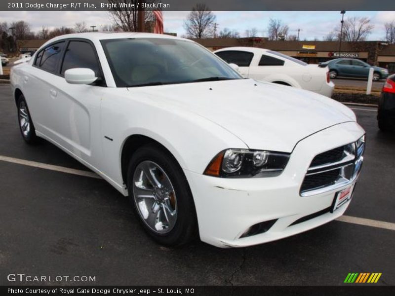 Bright White / Black/Tan 2011 Dodge Charger R/T Plus