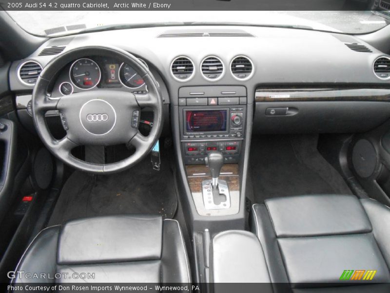 Dashboard of 2005 S4 4.2 quattro Cabriolet
