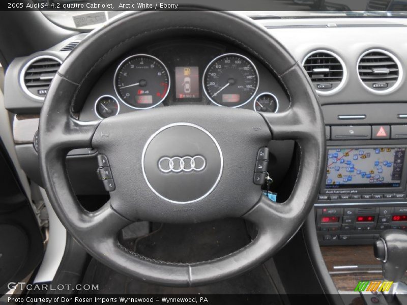 2005 S4 4.2 quattro Cabriolet Steering Wheel