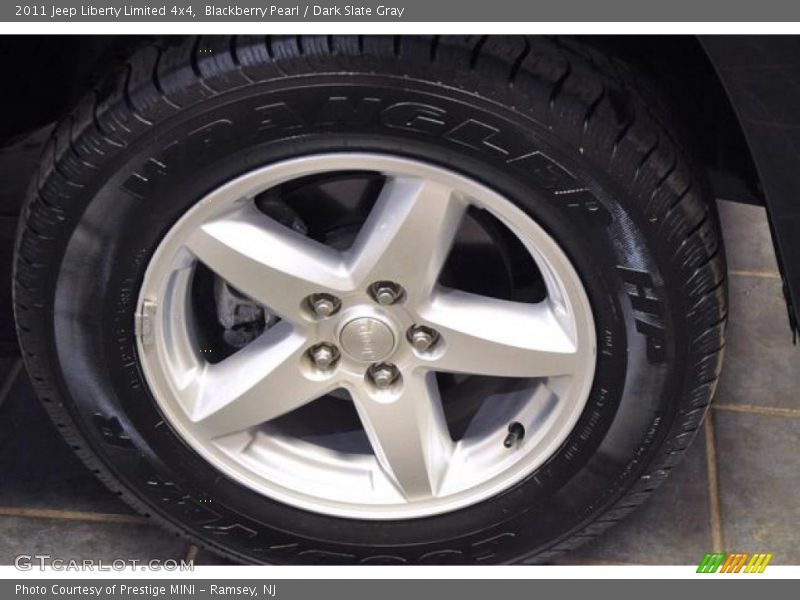 Blackberry Pearl / Dark Slate Gray 2011 Jeep Liberty Limited 4x4